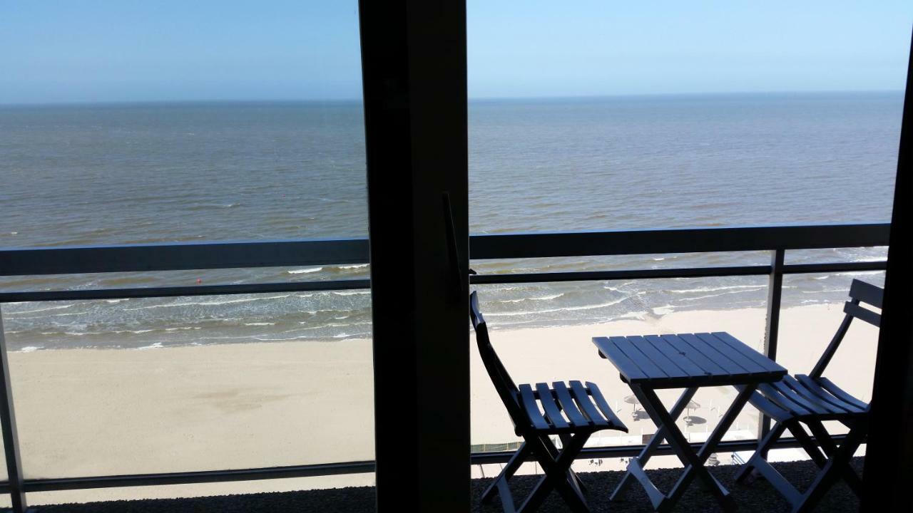 Studio On The Beach With Sea View Middelkerke Dış mekan fotoğraf